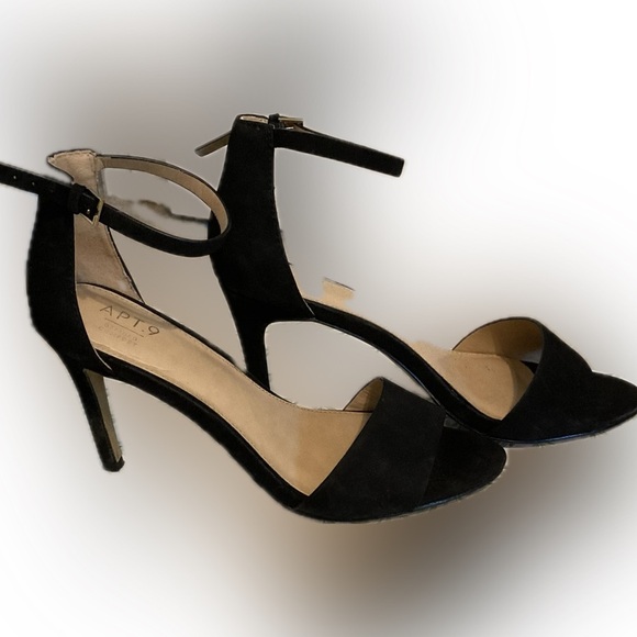 Apt 9 Suede stiletto heel. Open toe. Size 8.5 - Picture 2 of 5